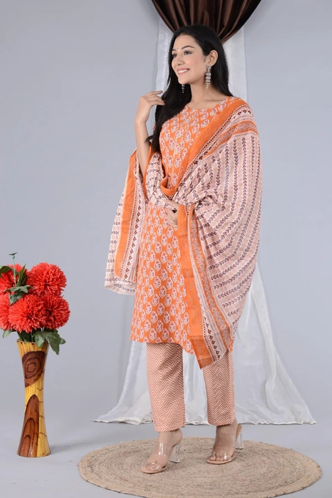 Heavy rayon Fabric kurti, pant and dupatta set uploaded by business on 2/16/2023