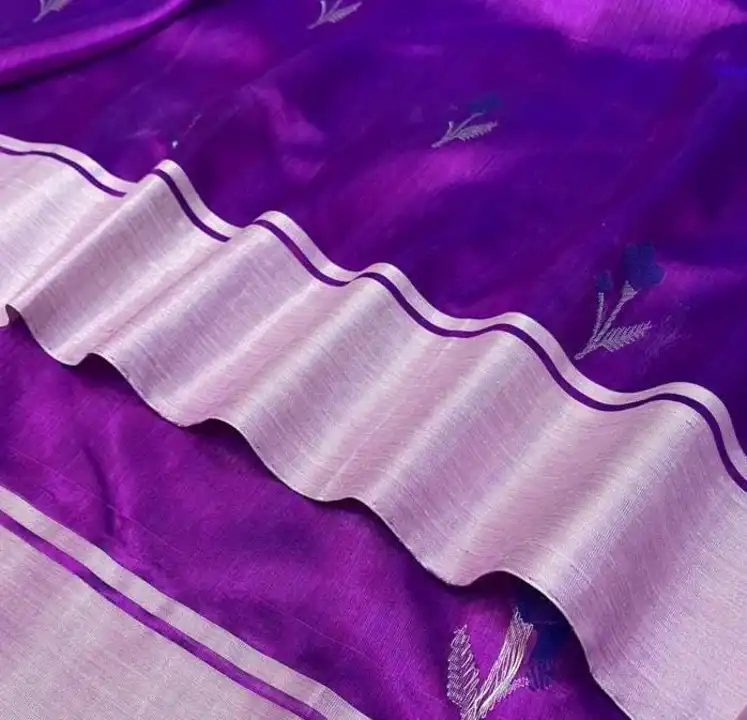 beautiful minakari pattu silk saree uploaded by Virasat kala chanderi on 2/17/2023