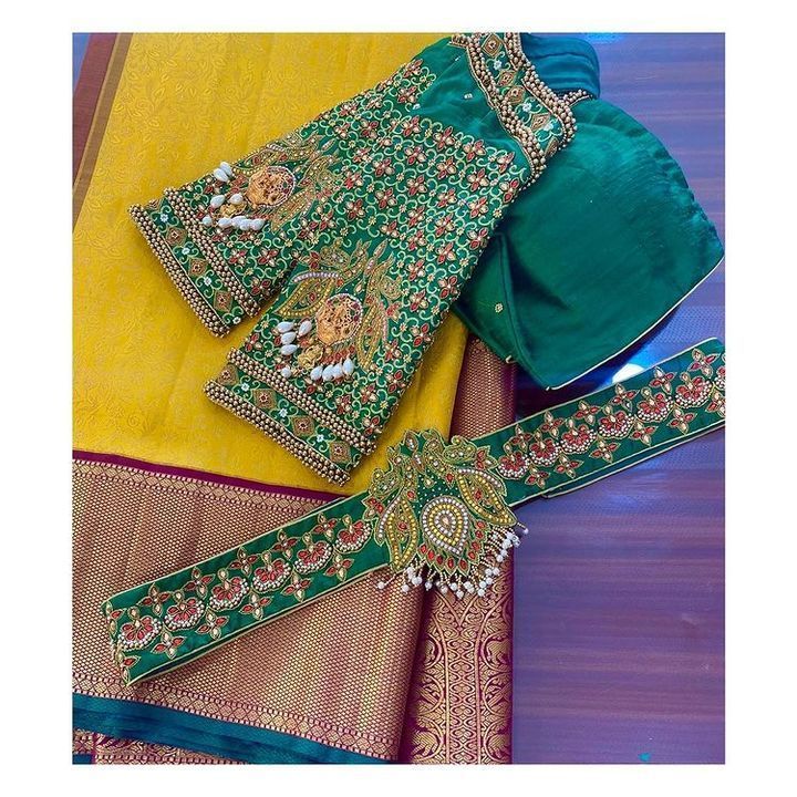 This  beautiful kanchivaram silk saree with full   stiched aari work Blouse 
  
Pp:-3800/- 


*Dispa uploaded by business on 2/21/2021