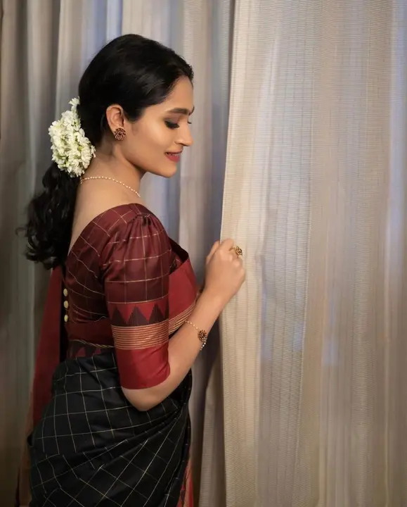 Beautiful banarasi silk saree with blouse piece  uploaded by Dhananjay Creations Pvt Ltd. on 2/17/2023