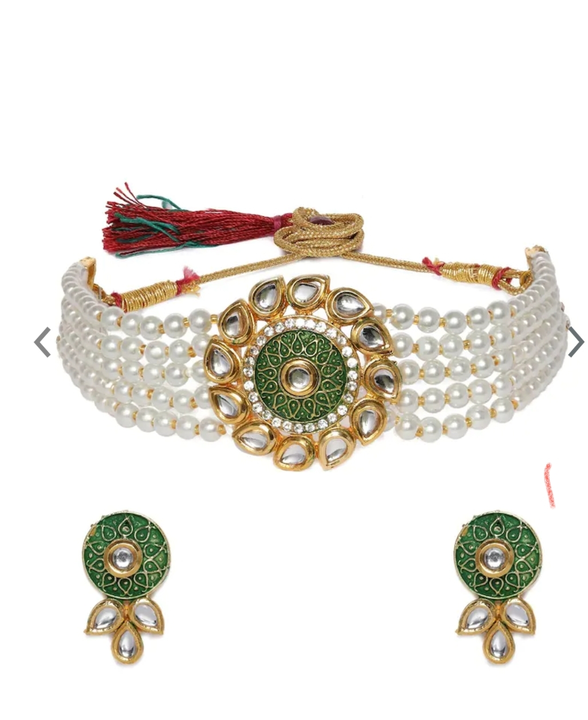 Kundan and pearls choker set uploaded by New Trendzz on 2/17/2023