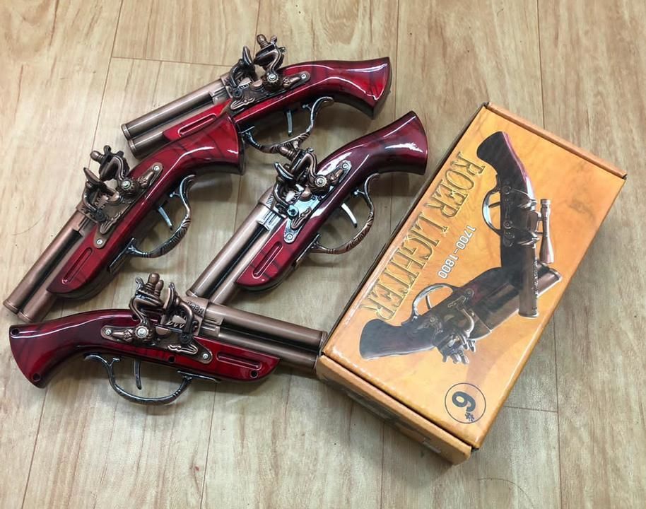 *NEW MODEL GUN*
Gun Lighter 🚬🚬
Roer lighter 1800

1st time in market 💥💥
Good quality 👌👌👌
*_Ig uploaded by XENITH D UTH WORLD on 2/21/2021