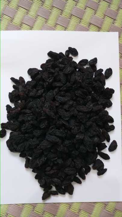 Black Seedless raisins uploaded by Raisins  on 2/21/2021