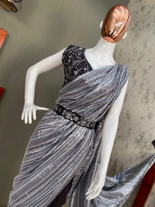Beautiful stylish saree uploaded by BULK UNSET PCS DEALERS SUPPLIER  on 2/18/2023
