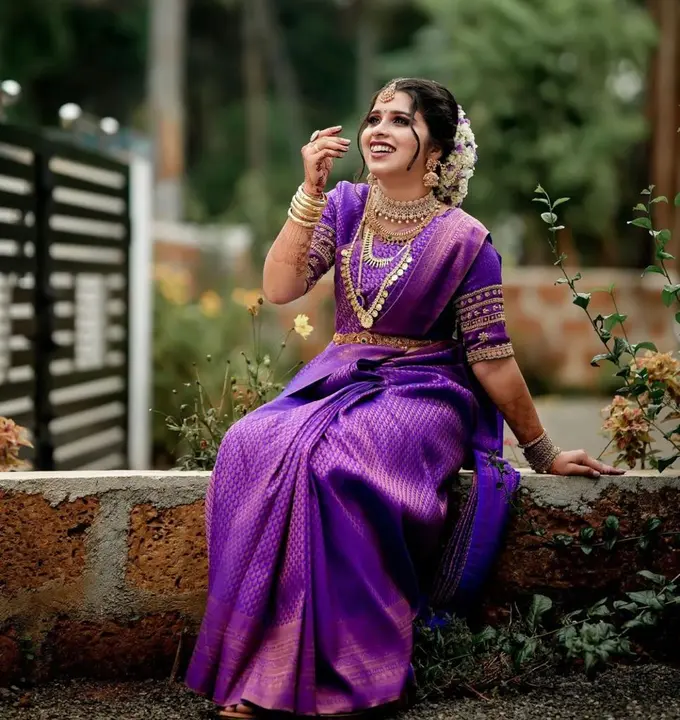 Beautiful banarasi silk saree purple 💜 colour  uploaded by Dhananjay Creations Pvt Ltd. on 2/18/2023