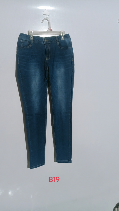 Women  fashion jeans  uploaded by Guru kripa traders on 2/19/2023