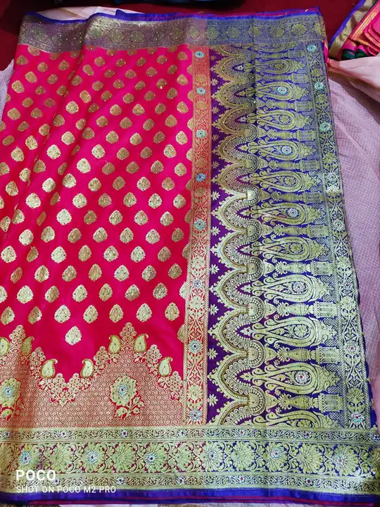 Dulhan saree
Fabric - silk
Length - 6 mtrs
Weight - 1.5 Kg almost
 uploaded by Salik Garments on 2/19/2023