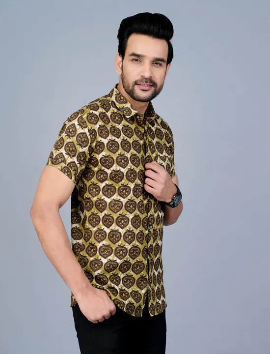Product image of Men's shirt, price: Rs. 399, ID: men-s-shirt-92d8e830