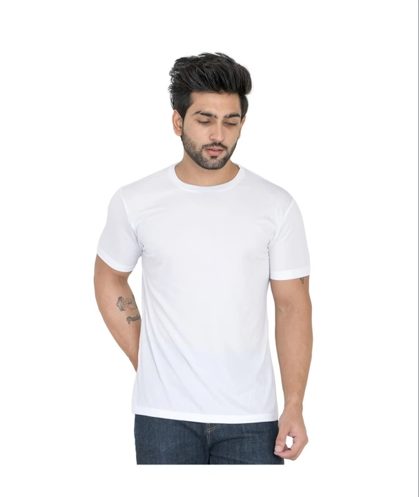 Product image with price: Rs. 100, ID: plain-t-shirts-d3fa1a04