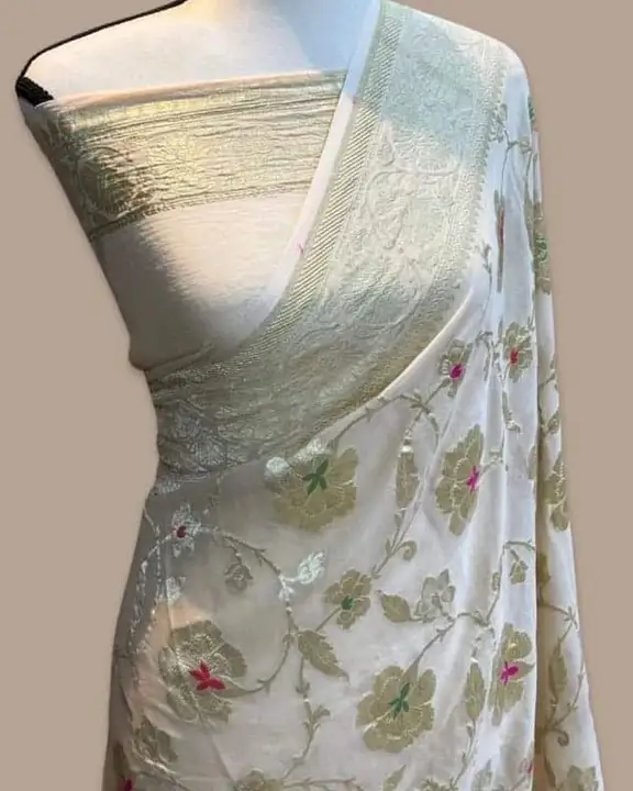 Bnarsi dybal katan silk. Mina Jaal dubal saree . Good quality trending saree uploaded by business on 2/19/2023