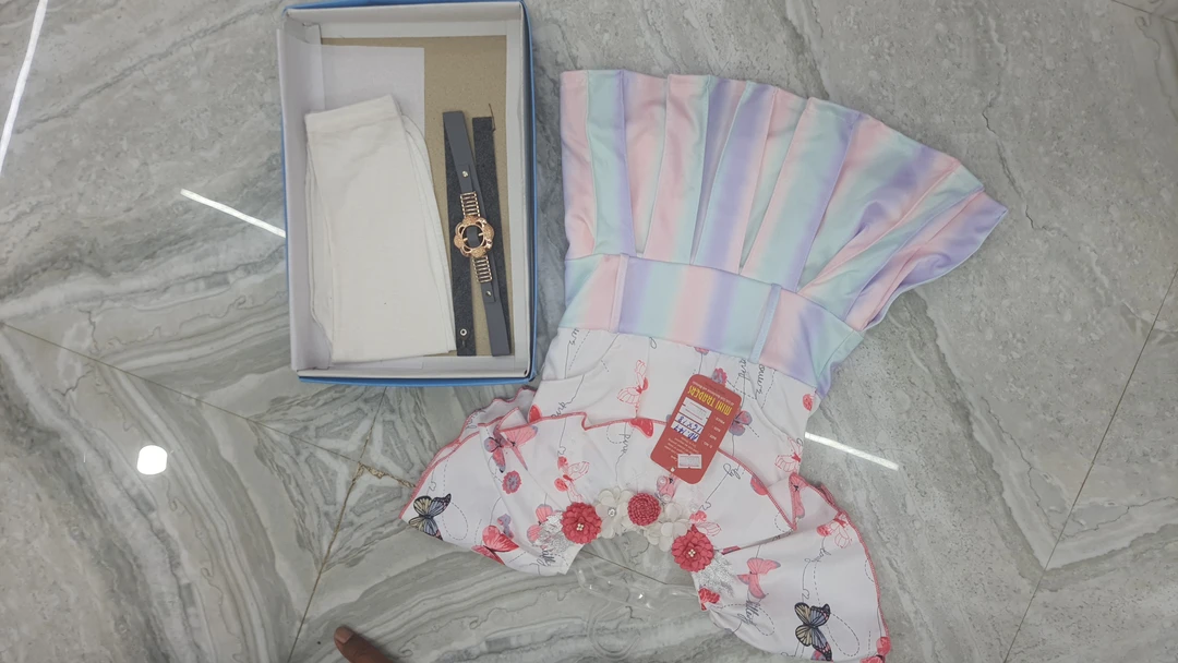 Singel pis box uploaded by G Quyam dresses on 2/19/2023