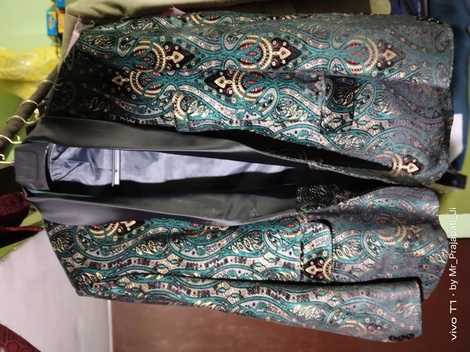 Product uploaded by Ayush Tailors on 2/20/2023