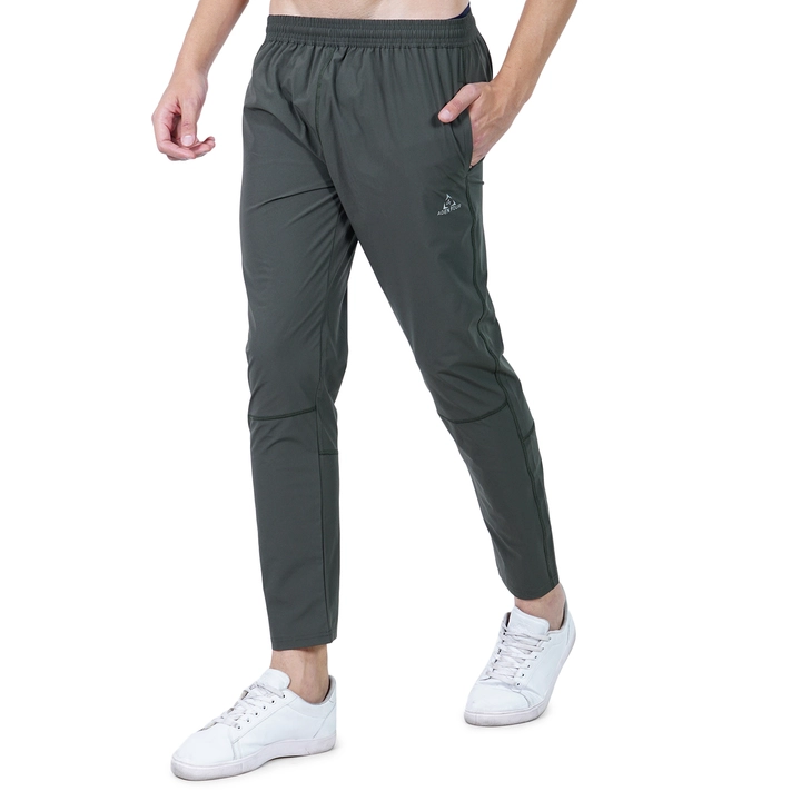 ADEN FOUR PowerFit Trackpant  uploaded by ADEN FOUR  on 5/30/2024