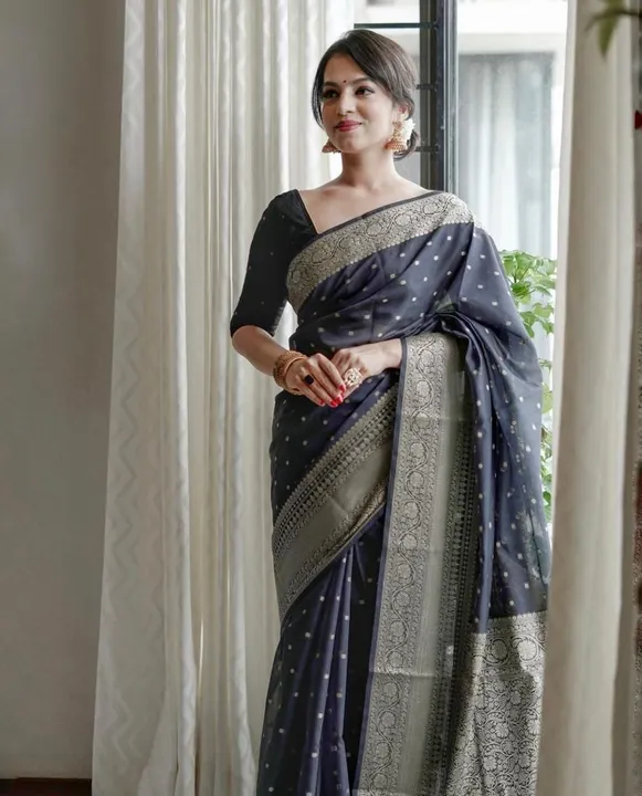 Beautiful banarasi Black 🖤 saree uploaded by Dhananjay Creations Pvt Ltd. on 2/20/2023
