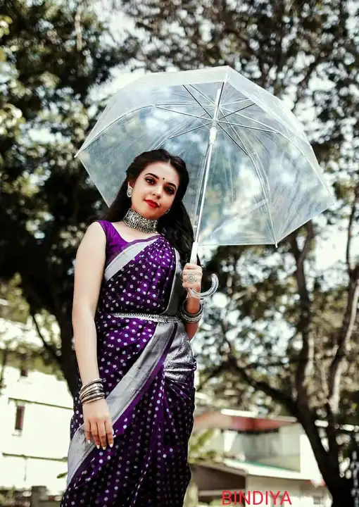 Banarsi silk saree purple saree 💜 uploaded by Dhananjay Creations Pvt Ltd. on 2/20/2023