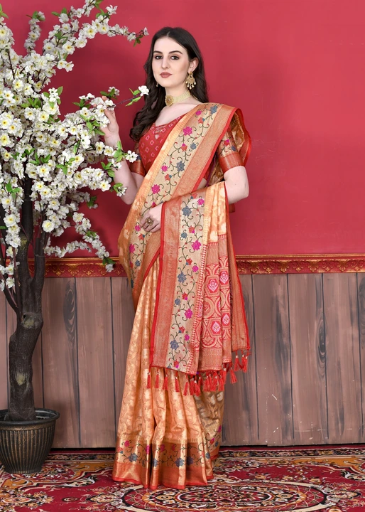 Beautiful banarasi silk saree with blouse piece orenge colour  uploaded by Dhananjay Creations Pvt Ltd. on 2/20/2023