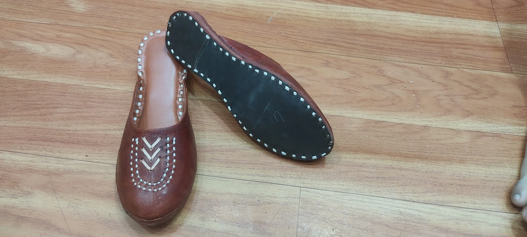 New Modal Juti uploaded by SAiFi.Footwear on 2/20/2023