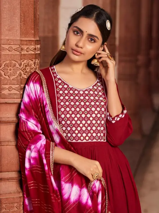 New Nayra Kurti with Pant and Duppatta  uploaded by Vihu fashion on 2/21/2023