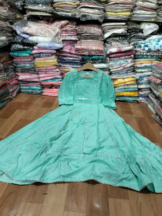 ️Reyon Gown️

    Anarkali Gown  uploaded by Anmol Fashion House on 5/29/2024