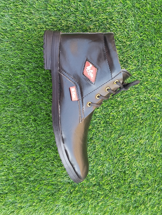 Lee Cooper boot  uploaded by Shoes wholesaler  on 2/22/2023