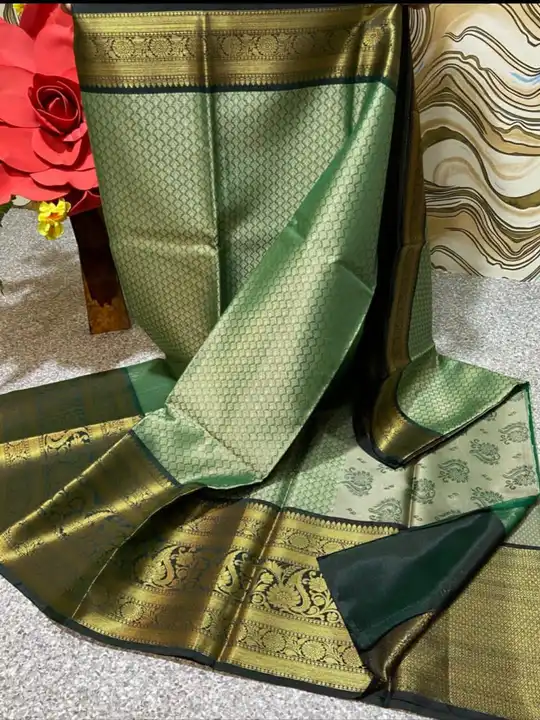 Banarsi Kora muslin tanchoi silk saree  uploaded by SS SILK SAREE on 2/22/2023
