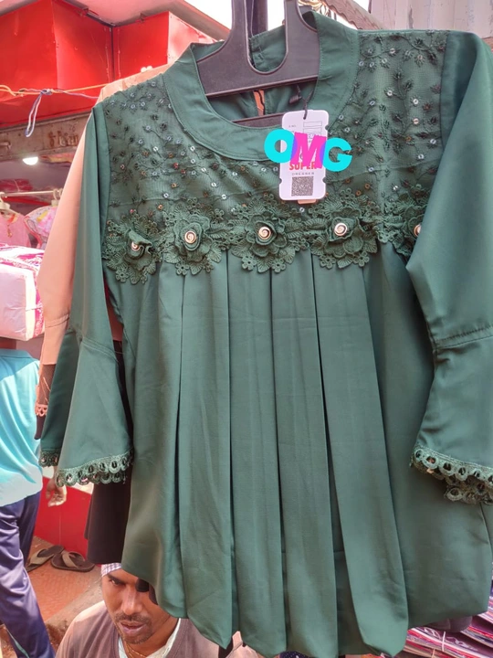 Product uploaded by Meran @mezan .dress 👗 on 2/22/2023