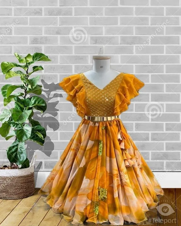 Stiched Lehenga with Blouse  uploaded by L & S GOODS CO on 2/22/2023