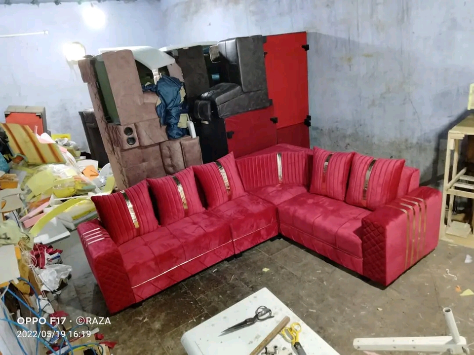 Post image I want 1-10 pieces of Sofa and  at a total order value of 25000. I am looking for 7 by 5. Please send me price if you have this available.