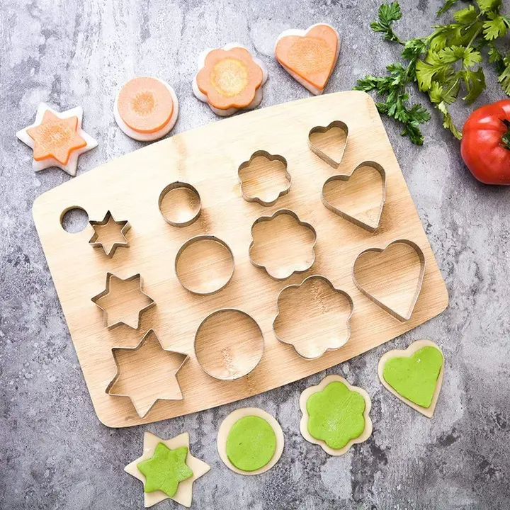 cookie cutter 12pc set wholesale  uploaded by Maruti Enterprises  on 2/22/2023