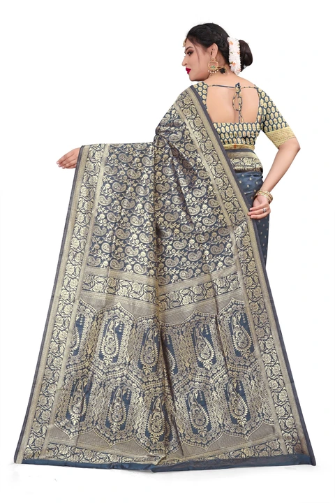 LADY QUEEN SAREES  uploaded by BUYMORE FASHION on 2/22/2023