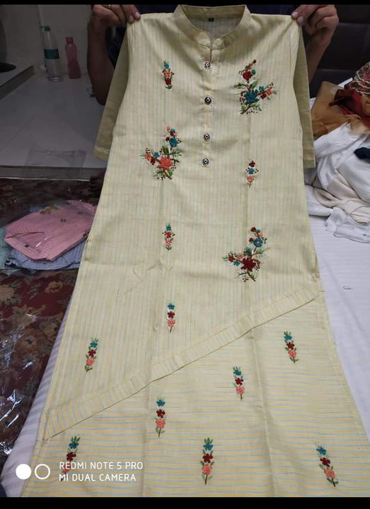 Hand craft  uploaded by J J Textile Saree Wholesaler on 2/23/2023