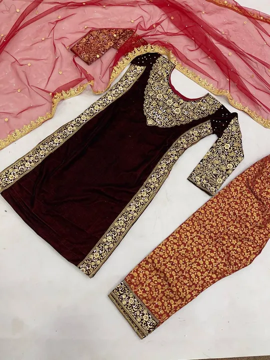 Top+botom+Dupatta
*👉PRESERNTING NEW  HEAVY 9000 VELVET EMBROIDERY WORK TOP-PLAZZO WITH  DUPATTA 👍* uploaded by NIVA CREATION on 2/23/2023