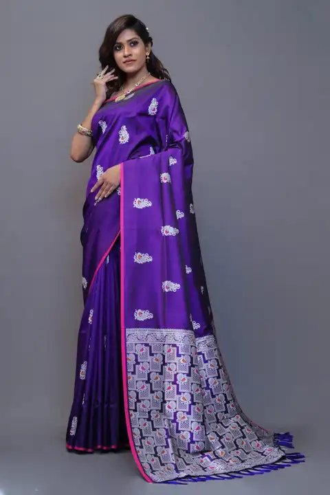 Attractive Banarasi silk saree  uploaded by DUDHAT Impax on 2/24/2023