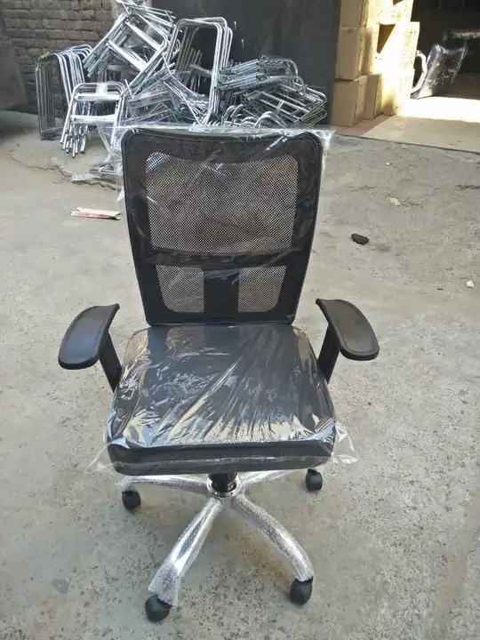 Net chair low back  uploaded by business on 2/24/2023