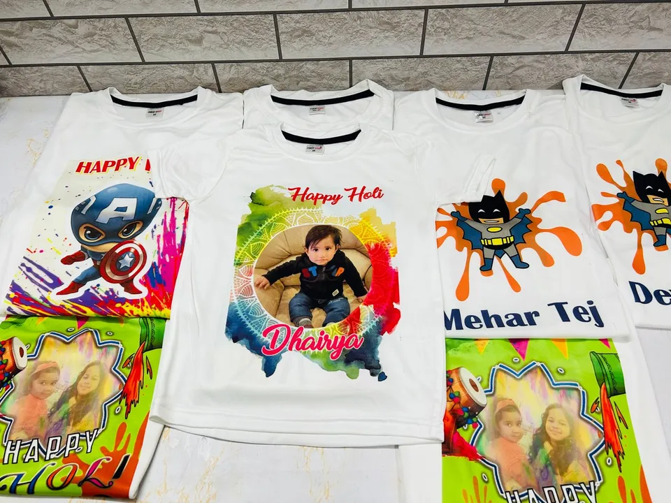 Product image with ID: holi-tshirt-d15cb1a2