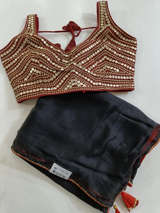 Plain Saree with Designer Blouse  uploaded by Mukesh Saree Centre on 2/24/2023