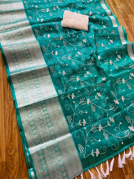 Organza Saree uploaded by Indian epic on 2/24/2023