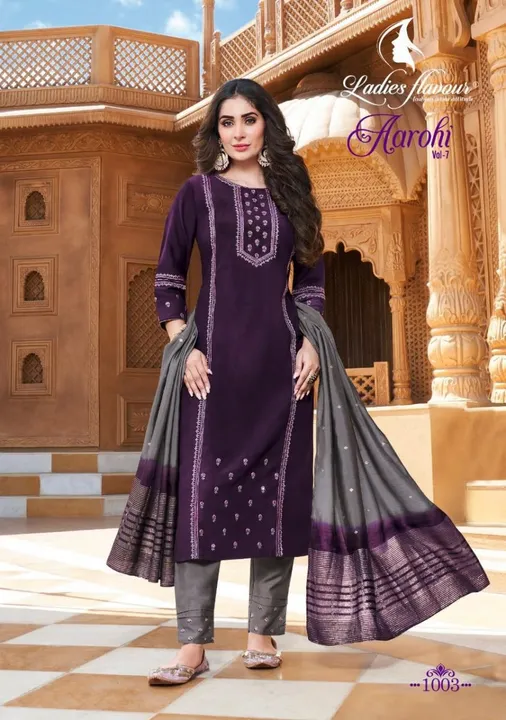 Presenting latest collections of Ladies Flavour Aarohi Vol-7 Chinon With Embroidery Dress Material

 uploaded by Agarwal Fashion  on 2/25/2023