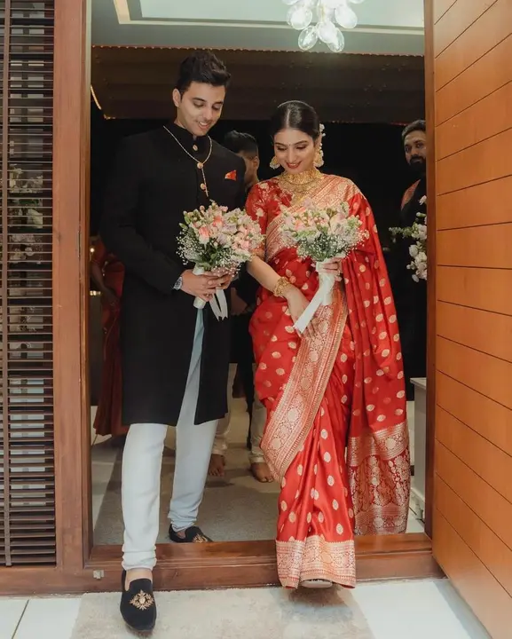Wedding Wear allovar butii design saree uploaded by DHANANJAY CREATIONS on 2/25/2023