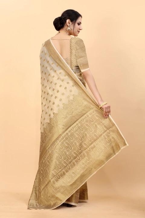 Butti disign cream colour available  uploaded by Dhananjay Creations Pvt Ltd. on 2/25/2023