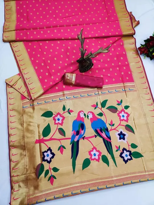 💐💐*NEW LAUNCHING*💐💐

Banarasi *soft silk paithani saree* with gold zari border and exclusive gol uploaded by Vishal trendz 1011 avadh textile market on 2/25/2023