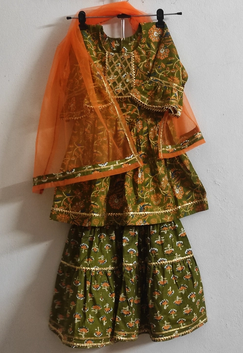 Kids gharara set 2-6 years available  uploaded by Khinza collection on 2/25/2023