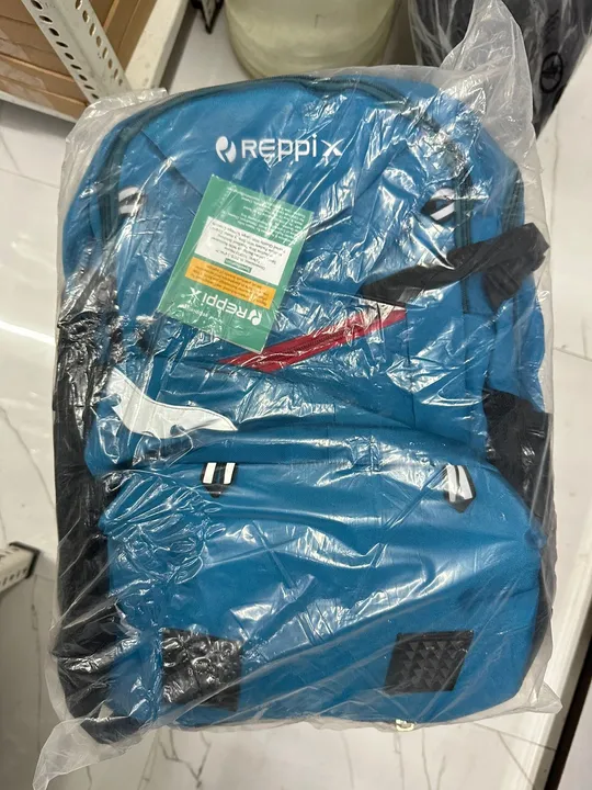 REPPIX HIGH QUALITY LAPTOP BAG uploaded by Roshtek info Private Limited  on 2/25/2023