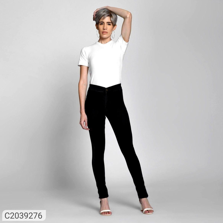 Women's Cotton Lycra Solid Skinny Fit Jeans  uploaded by Look fashion on 2/25/2023