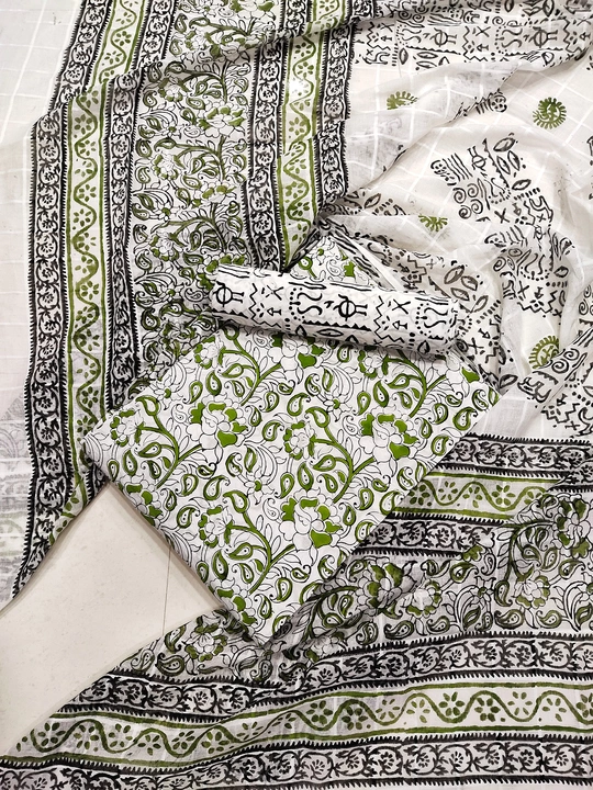 Hand Block Printed White Fabric Cotton Suits uploaded by business on 2/26/2023