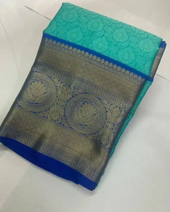Product uploaded by sarees_collection163 on 2/27/2023