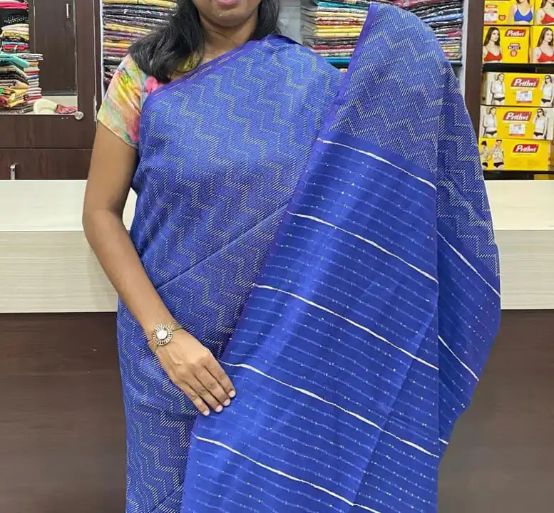 Post image Attractive collection
Handloom sarees with kota staple silk strip body design beautiful sarees length 6.5 with blouse piece