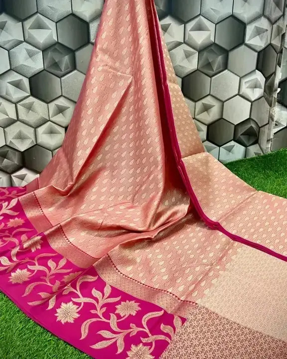 Product uploaded by sarees_collection163 on 2/27/2023