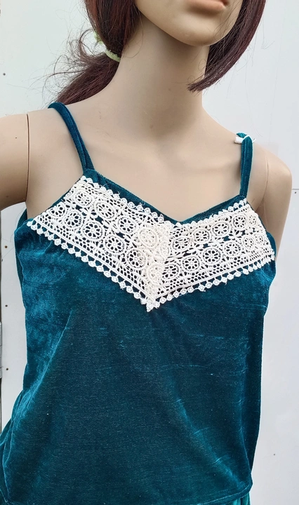 Product uploaded by Armaan collections on 2/28/2023