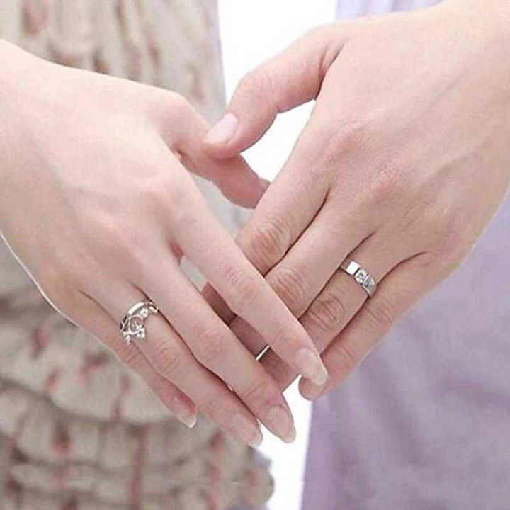 AD stylish fashion couple Ring for Girls and Boys uploaded by Jewelley World on 2/28/2023